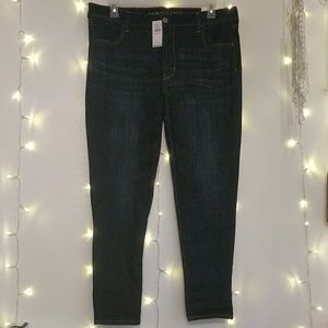 ✨NWT American Eagle Next Level Stretch 18 Jeans